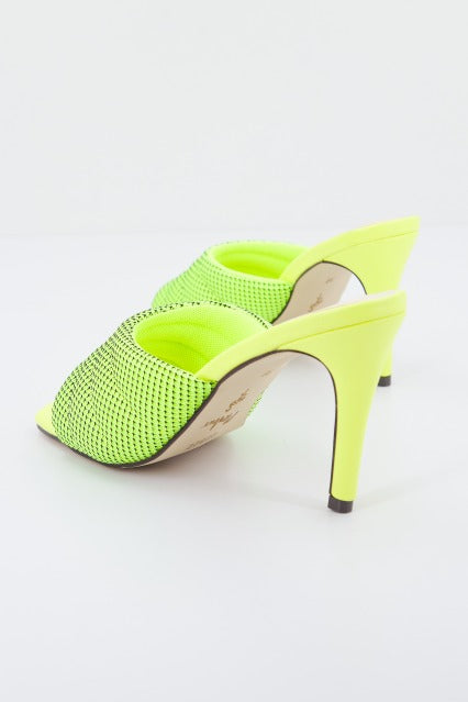 MENBUR M en color AMARILLO  (3)