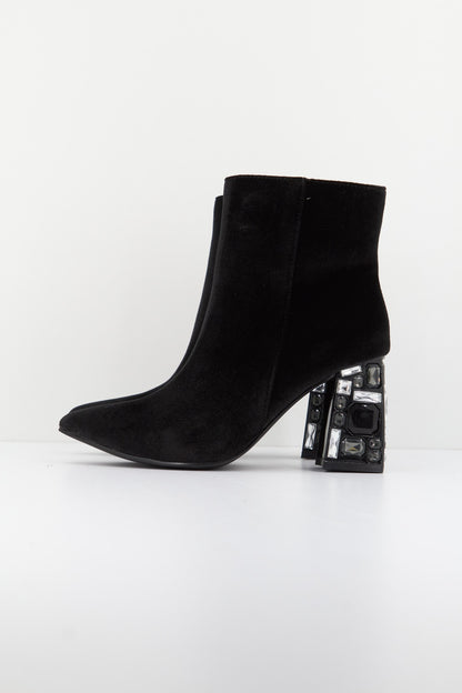 MENBUR M en color BLACK  (1)