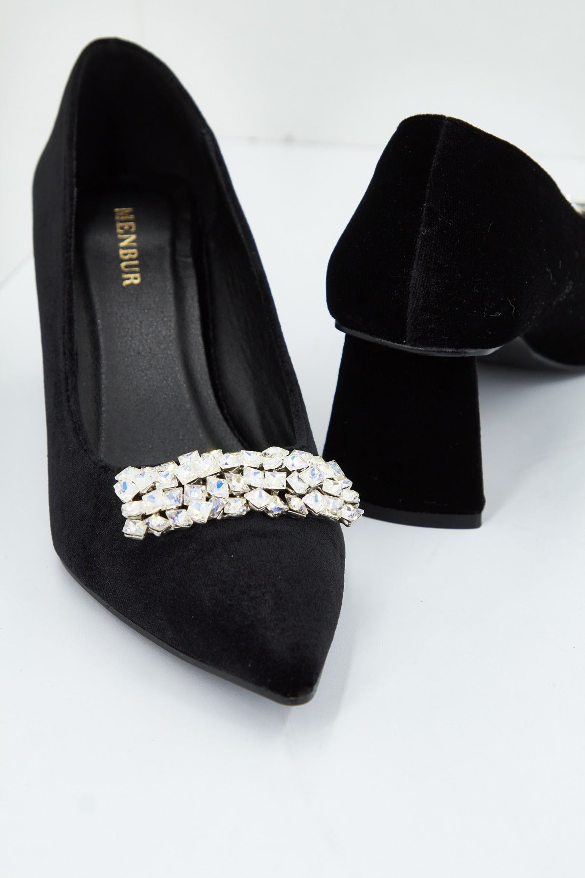 MENBUR M en color BLACK  (4)