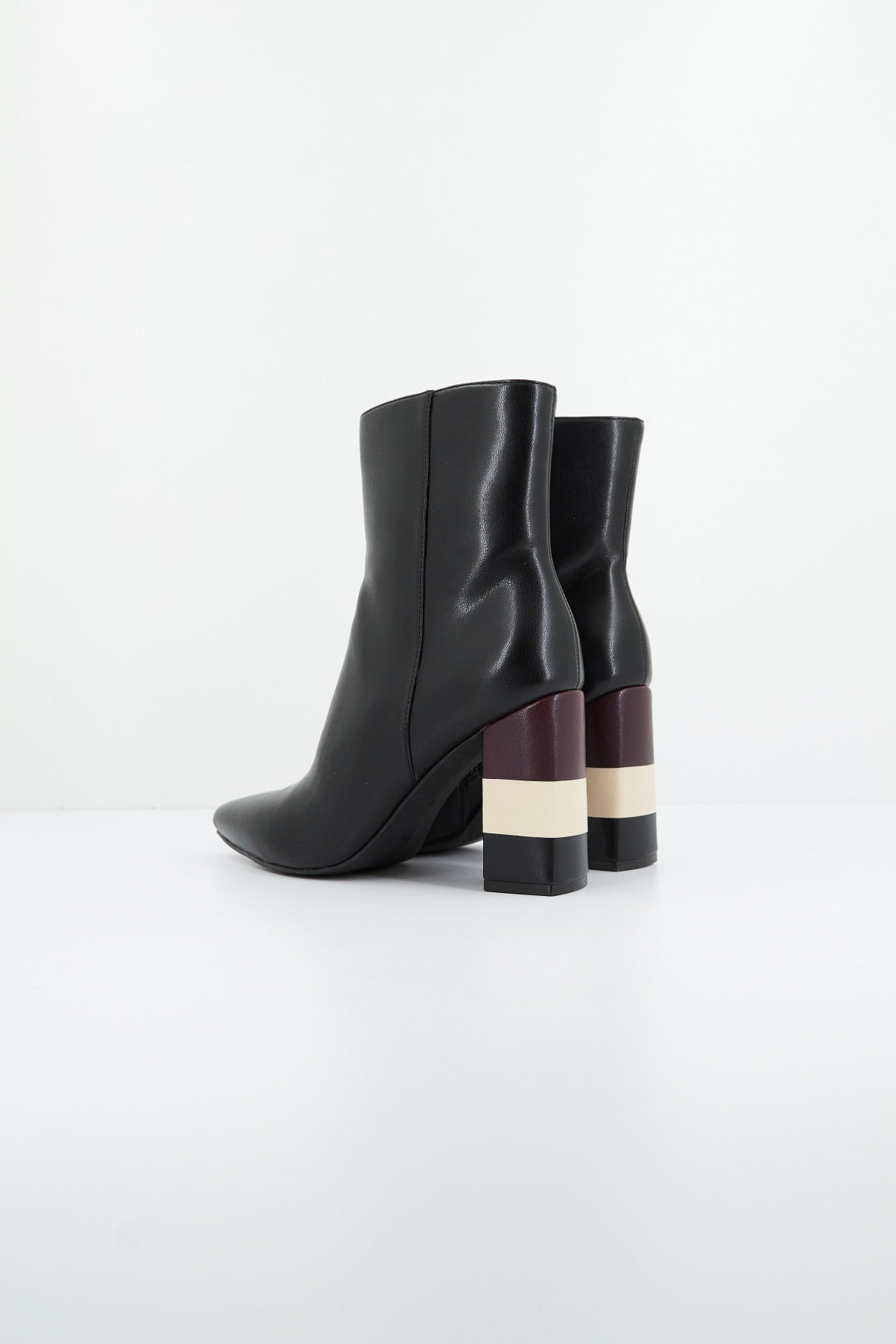 MENBUR M  en color BLACK  (3)