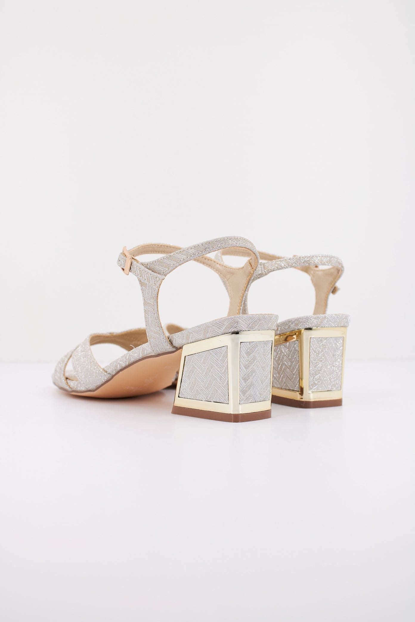 MENBUR M en color GOLD  (3)