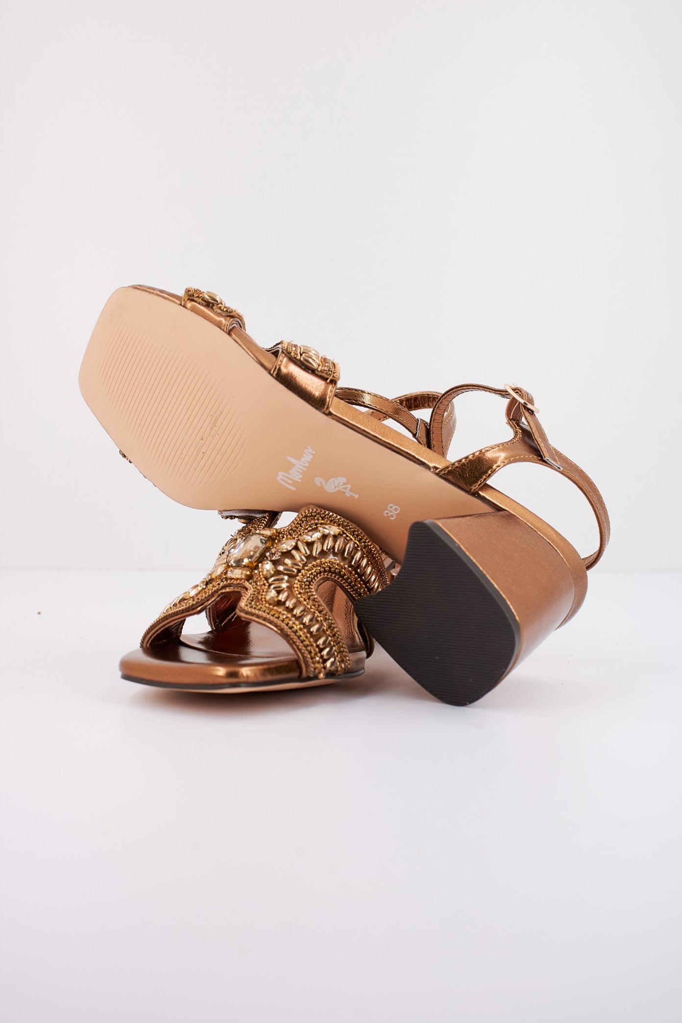 MENBUR M en color BRONZE  (4)