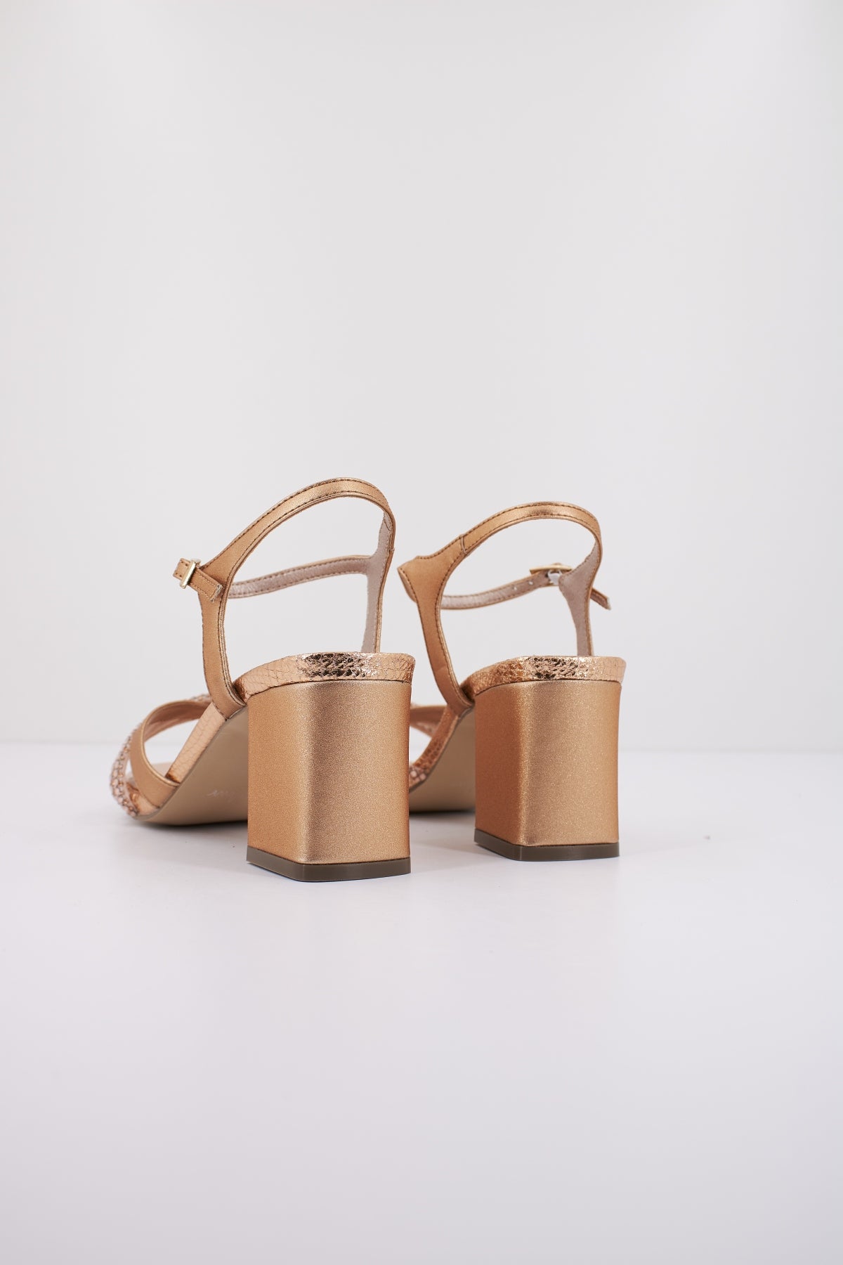 MENBUR M en color EVENROSE  (3)