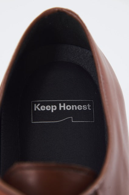 KEEP HONEST KH en color CUERO  (4)