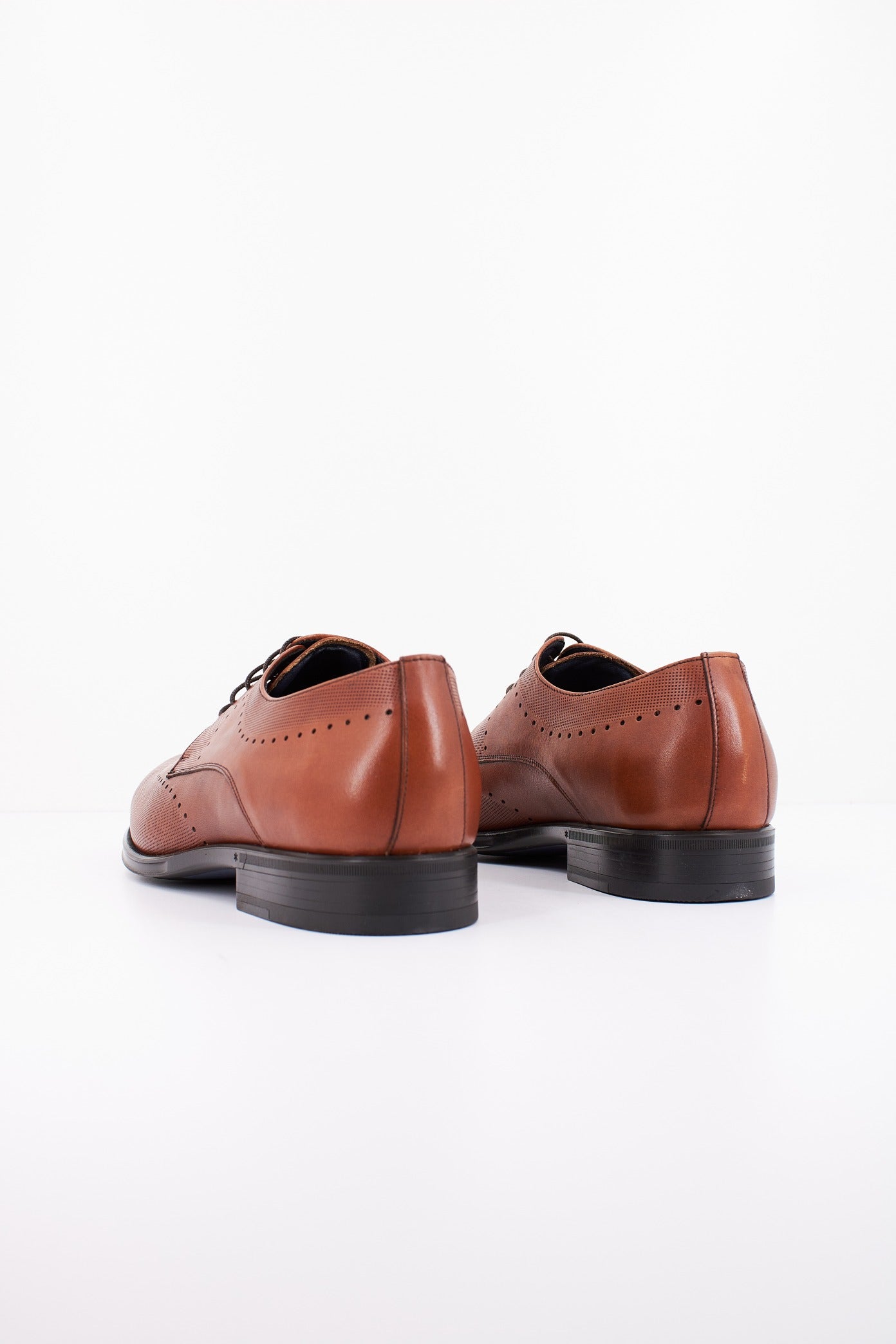 KEEP HONEST KH en color CUERO  (3)