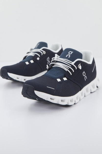 ON RUNNING CLOUD  en color MIDNIGHT  (2)