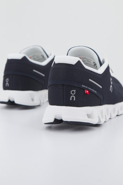 ON RUNNING CLOUD  en color MIDNIGHT  (3)