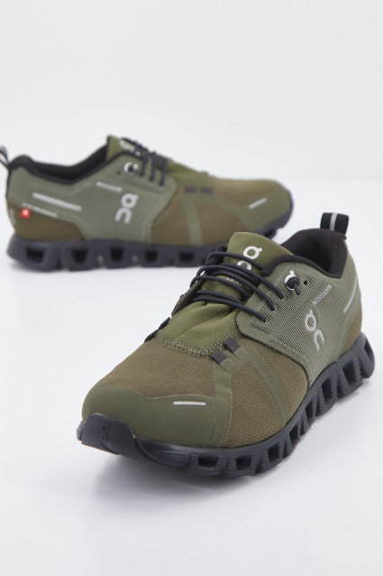 ON RUNNING CLOUD  WATERPROOF en color OLIVEBLACK  (1)