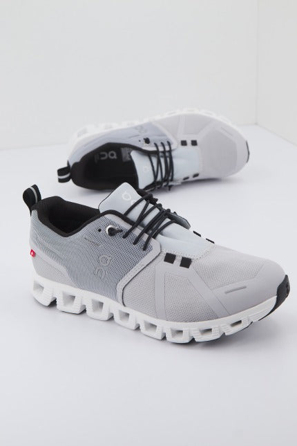 ON RUNNING CLOUD  WATERPROOF en color GLACIERWHI  (1)