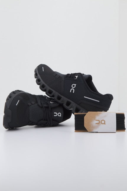 ON RUNNING  CLOUD  en color BLACK  (1)