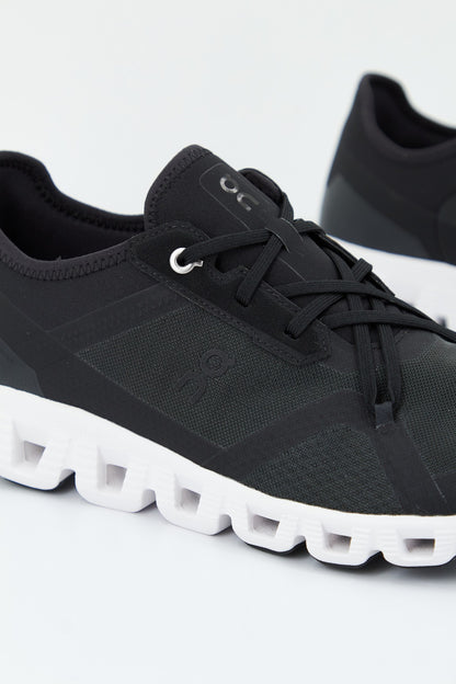 ON RUNNING CLOUD X  AD en color BLCKWHT  (4)