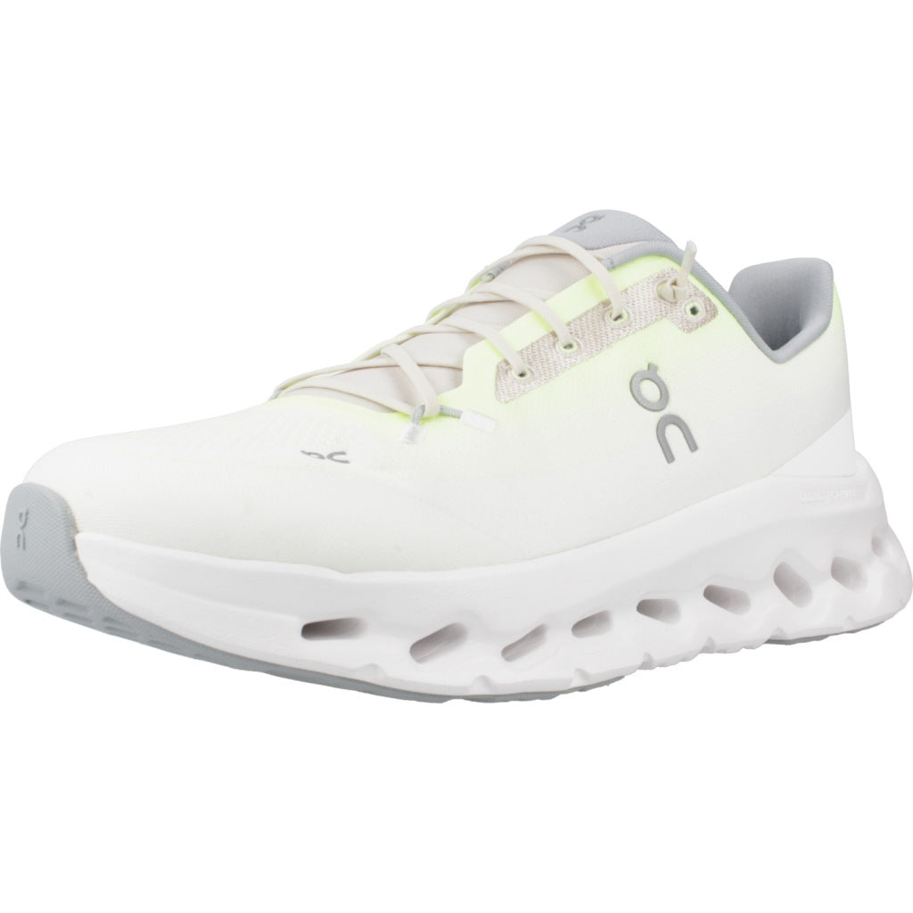 ON RUNNING CLOUDTILT M en color IVORY  (1)