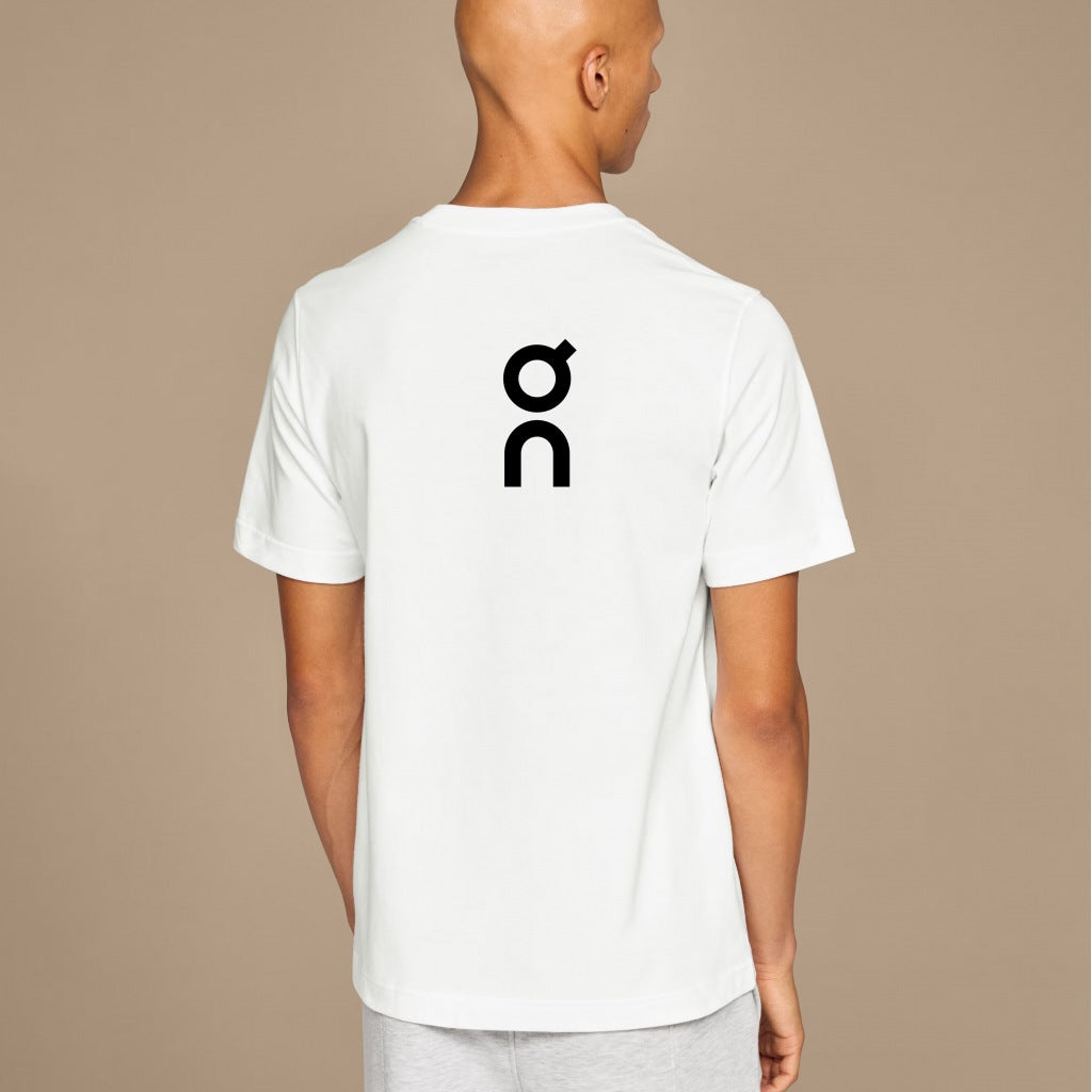 ON RUNNING  CLUB T en color WHITE  (5)