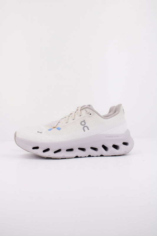 ON RUNNING CLOUDTILT en color LAVENDER  (1)