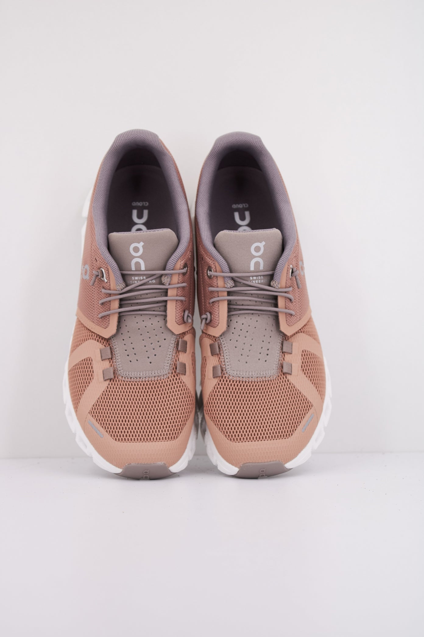 ON RUNNING CLOUD  en color RSBRWN  (3)