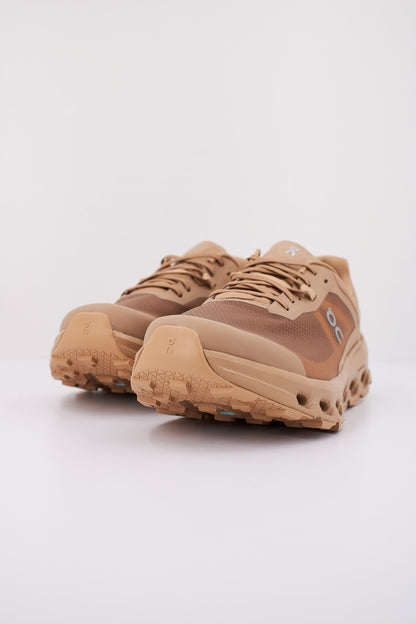 ON RUNNING CLOUDVISTA  en color DUNE  (2)