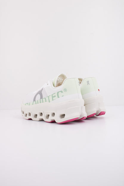 ON RUNNING CLOUDMONSTER en color WHITE  (4)