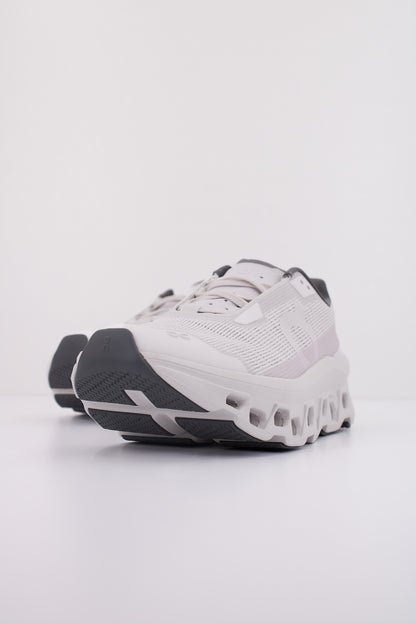 ON RUNNING CLOUDMONSTER en color IVORY  (2)