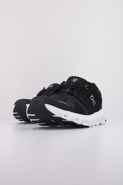 ON RUNNING CLOUD  en color BLACK  (2)