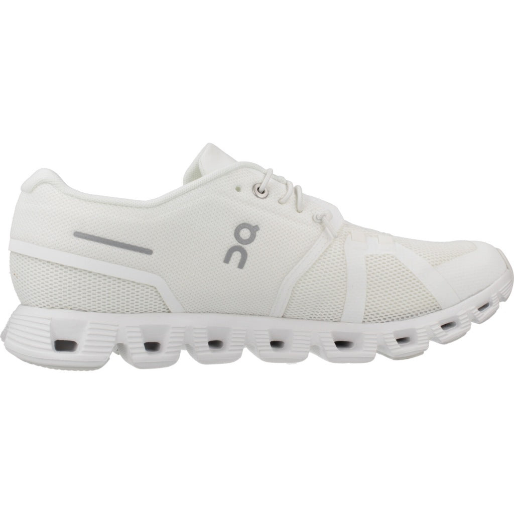 ON RUNNING CLOUD  M en color WHITE  (4)