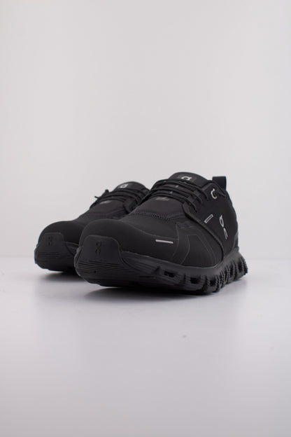 ON RUNNING  CLOUD  WP  en color BLACK  (2)