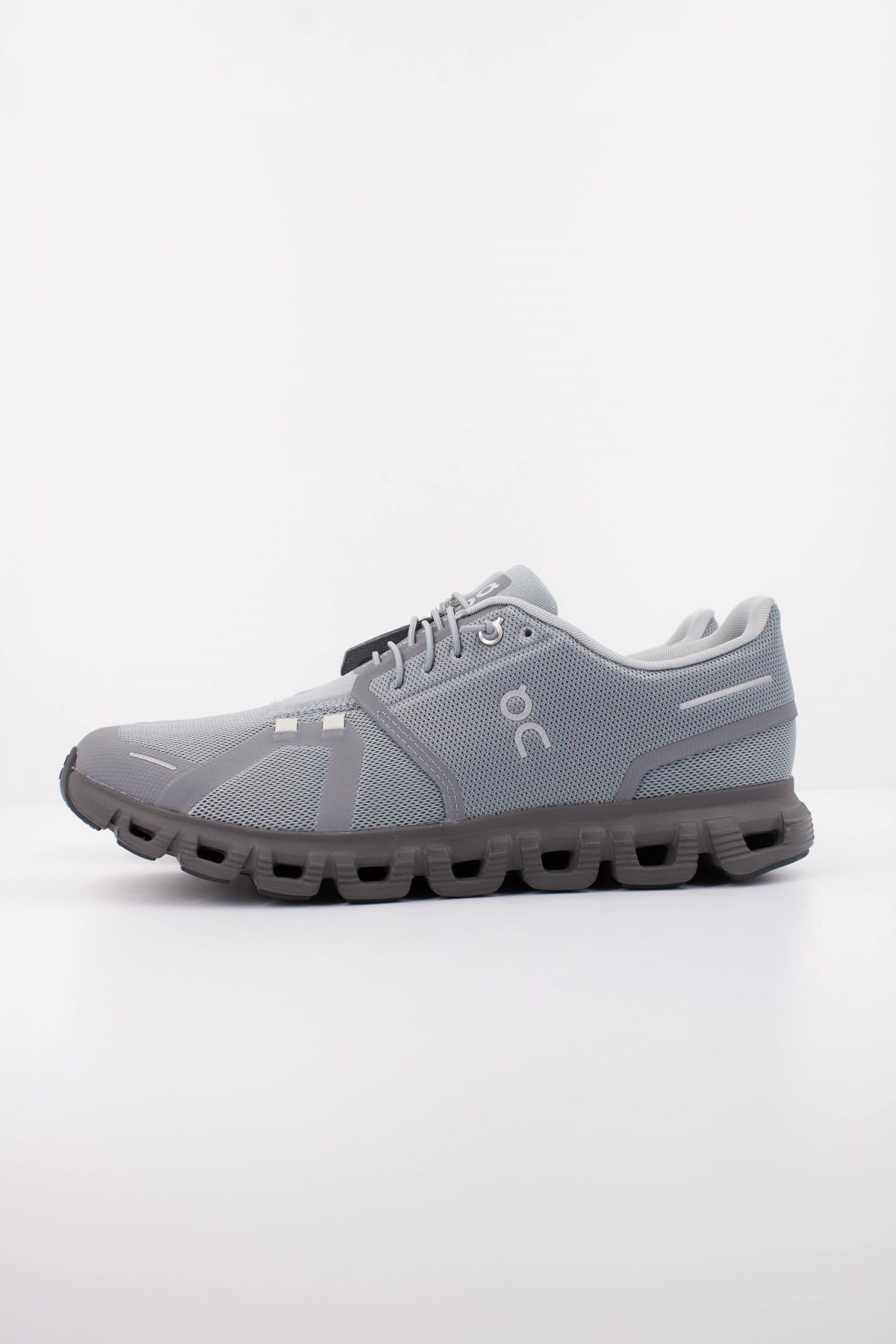 ON RUNNING CLOUD  en color APOLLO  (1)