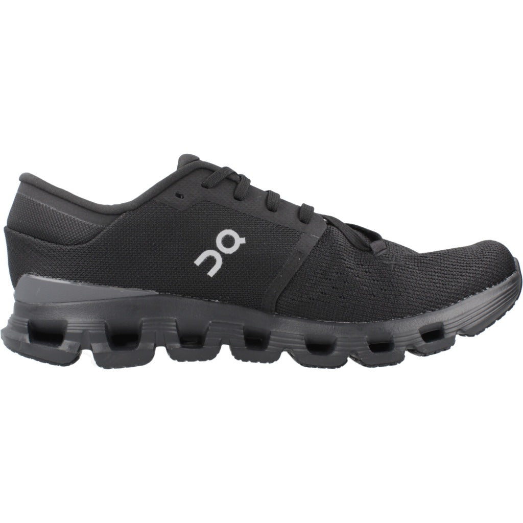 ON RUNNING CLOUD X M en color BLACK  (4)