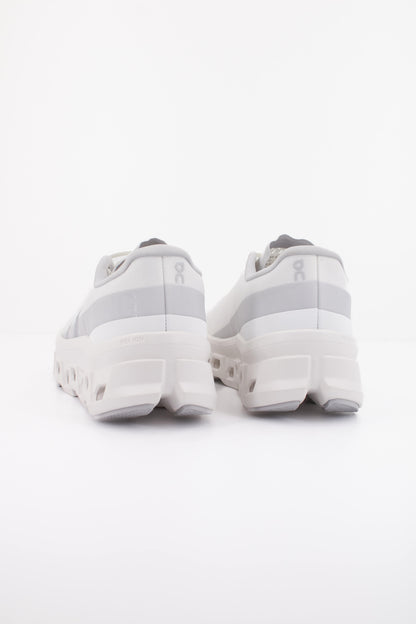 ON RUNNING CLOUDMONSTER  W en color WHITE  (4)
