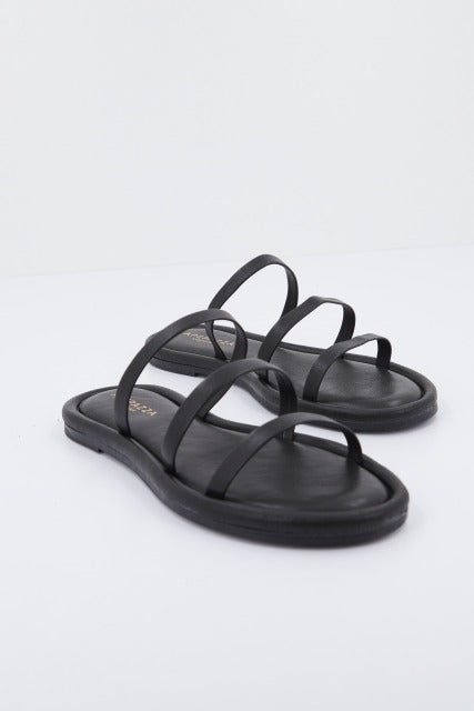 APEPAZZA BETH en color BLK  (2)