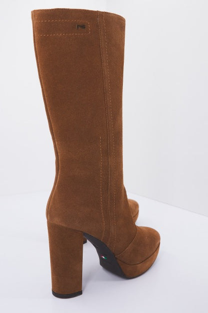 NERO GIARDINI IDE en color   (3)