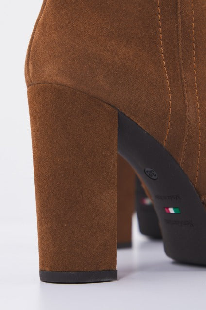 NERO GIARDINI IDE en color   (4)