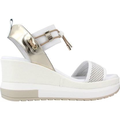 NERO GIARDINI ED en color   (4)