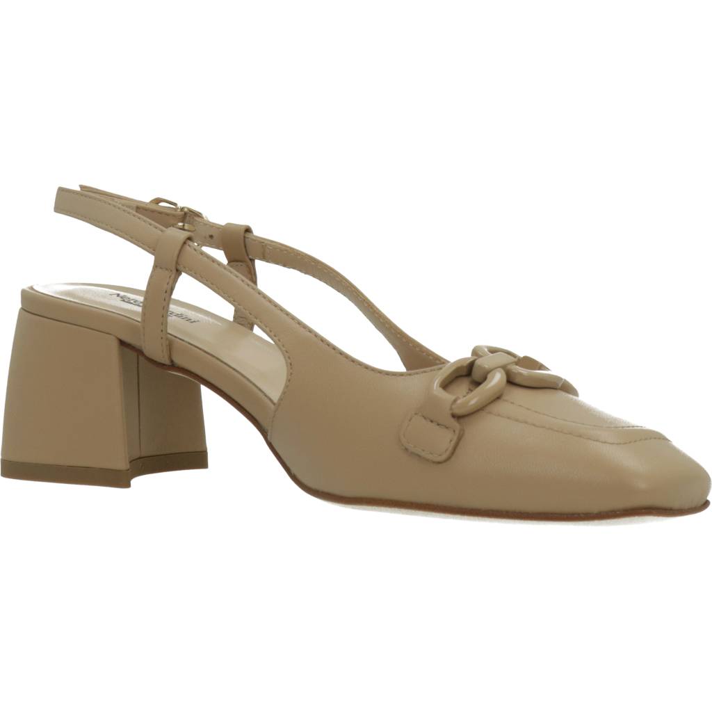 NERO GIARDINI E en color   (5)