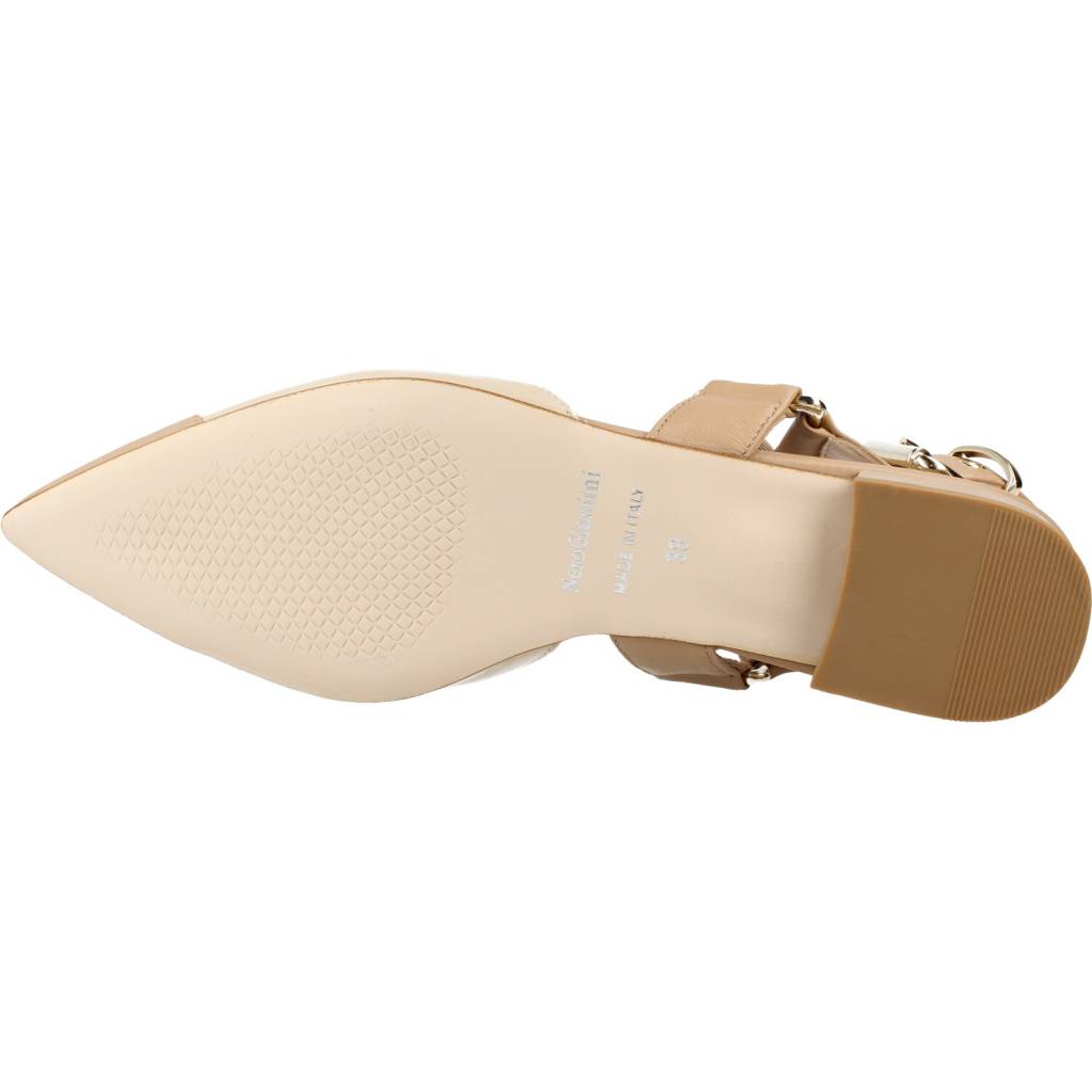 NERO GIARDINI EDE en color   (6)