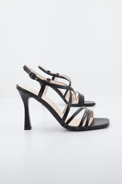 NERO GIARDINI EDE  en color   (2)