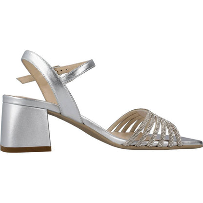 NERO GIARDINI E en color   (4)