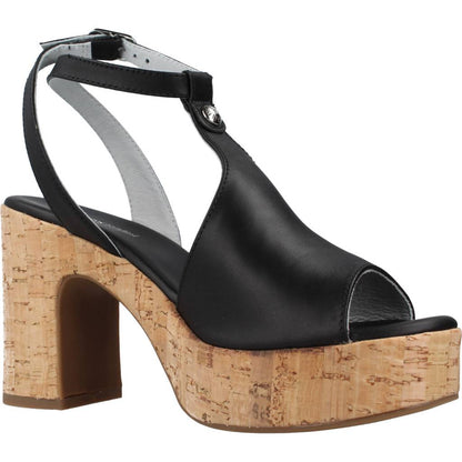 NERO GIARDINI ED en color   (5)