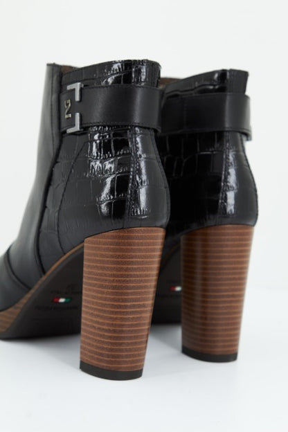 NERO GIARDINI ID  en color   (3)