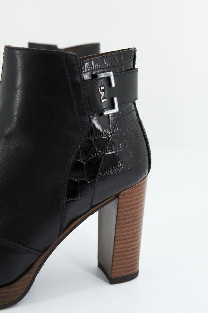 NERO GIARDINI ID  en color   (4)