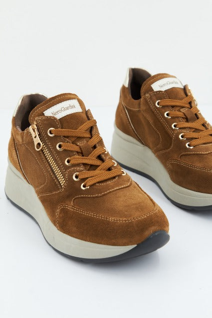 NERO GIARDINI ID en color   (1)