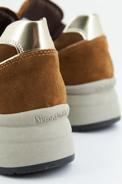 NERO GIARDINI ID en color   (3)