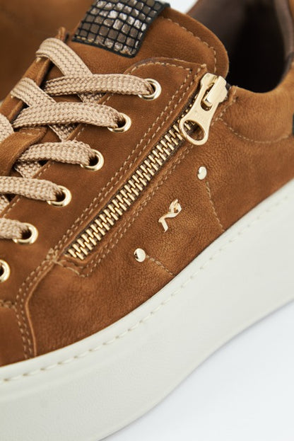 NERO GIARDINI ID  en color   (4)