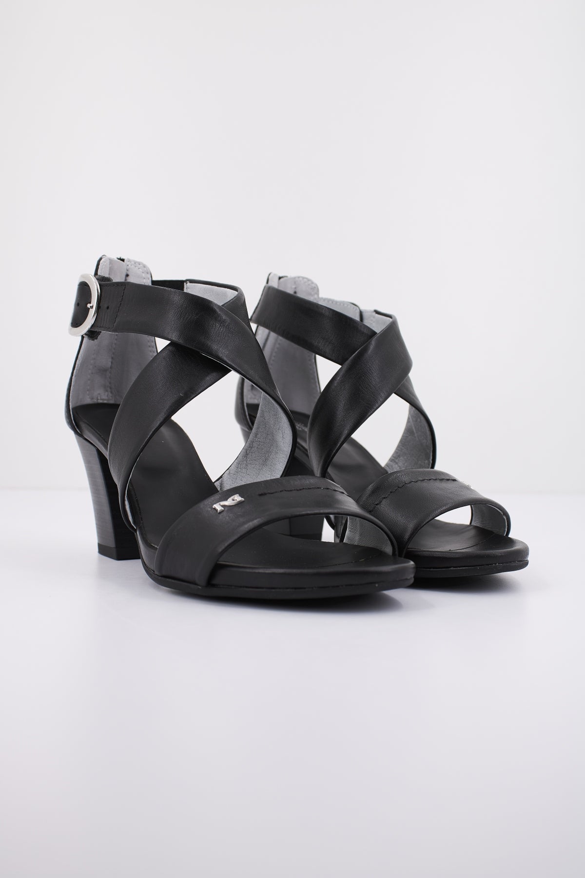 NERO GIARDINI ED en color   (2)