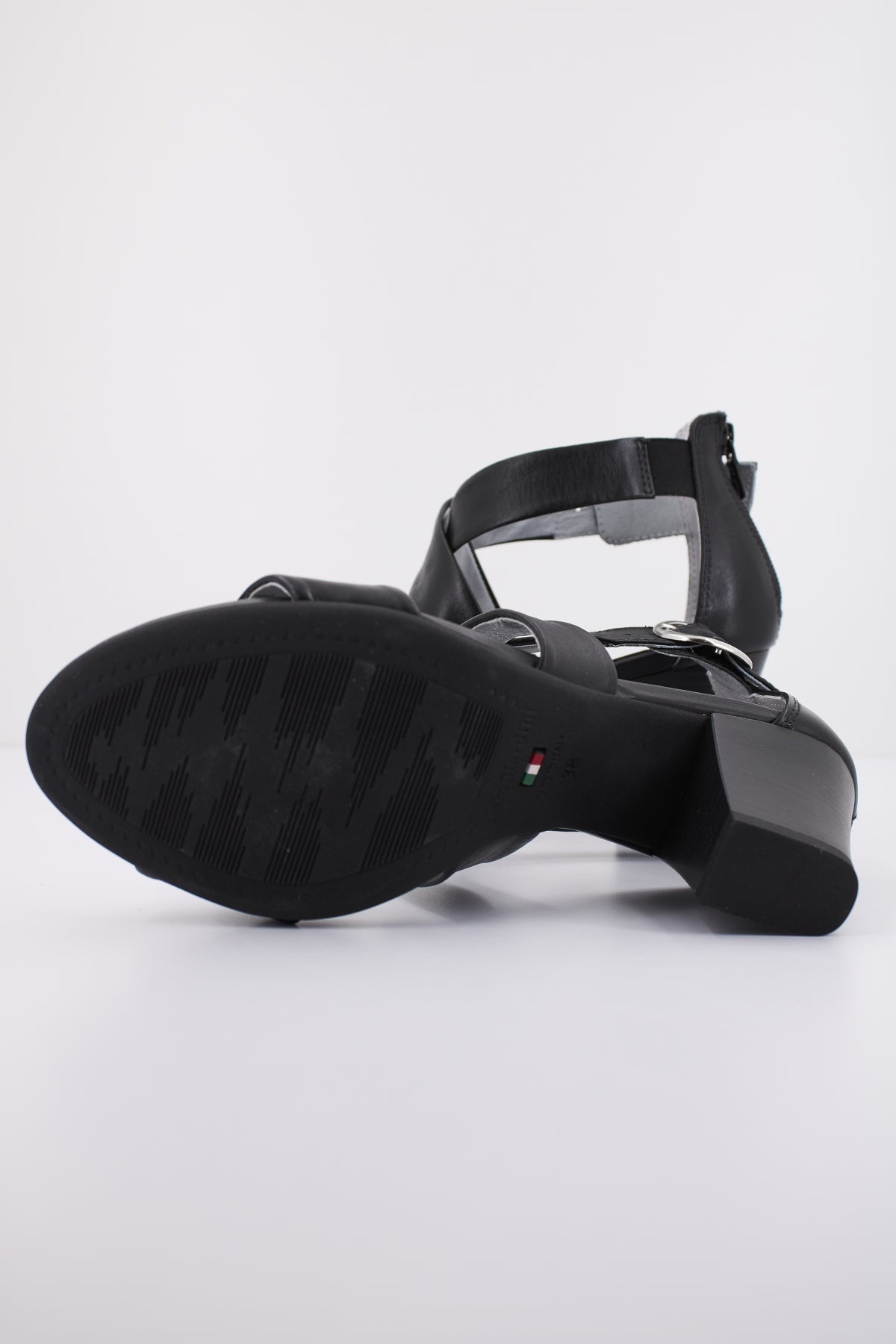 NERO GIARDINI ED en color   (4)