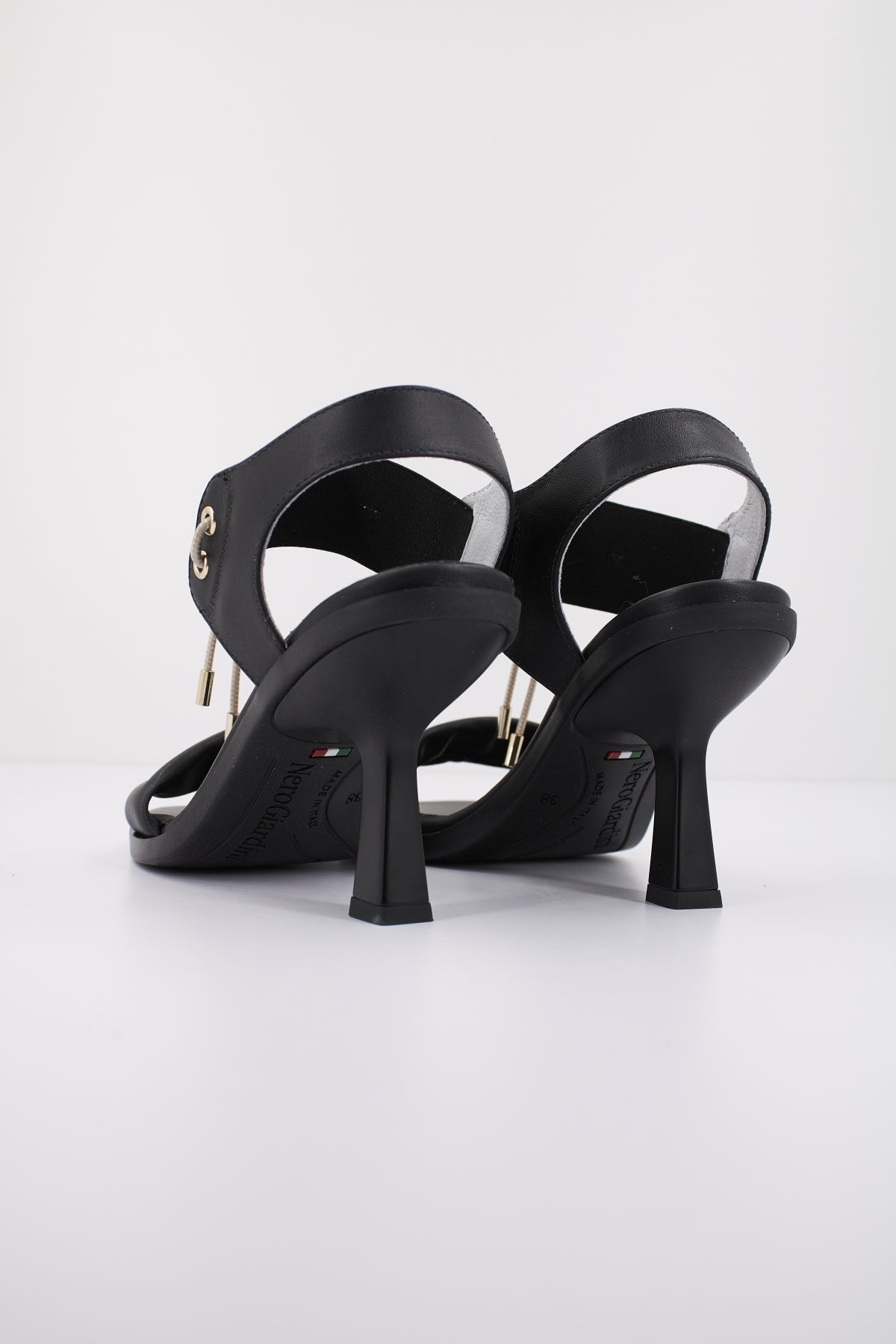 NERO GIARDINI ED en color   (3)