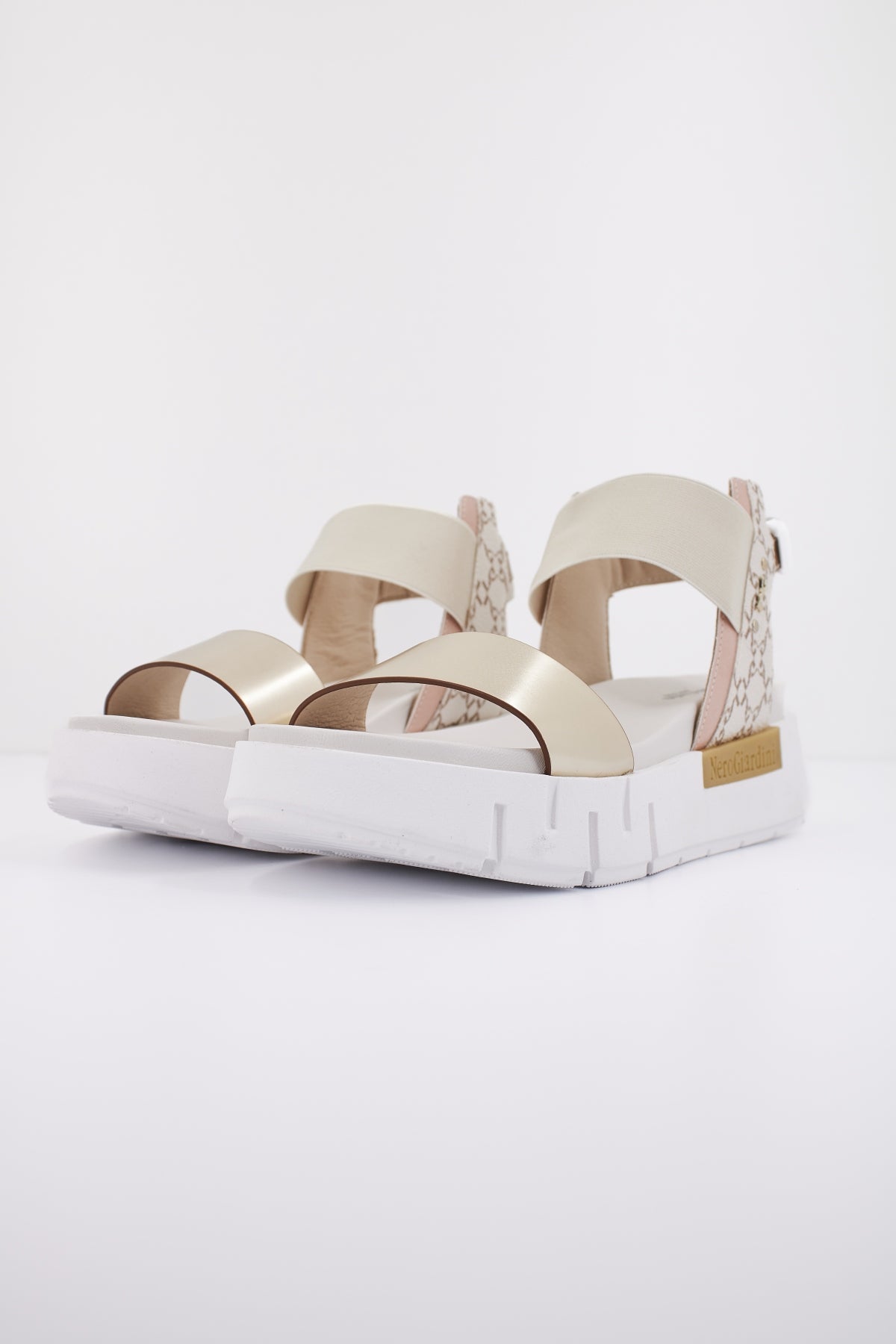 NERO GIARDINI ED en color   (2)