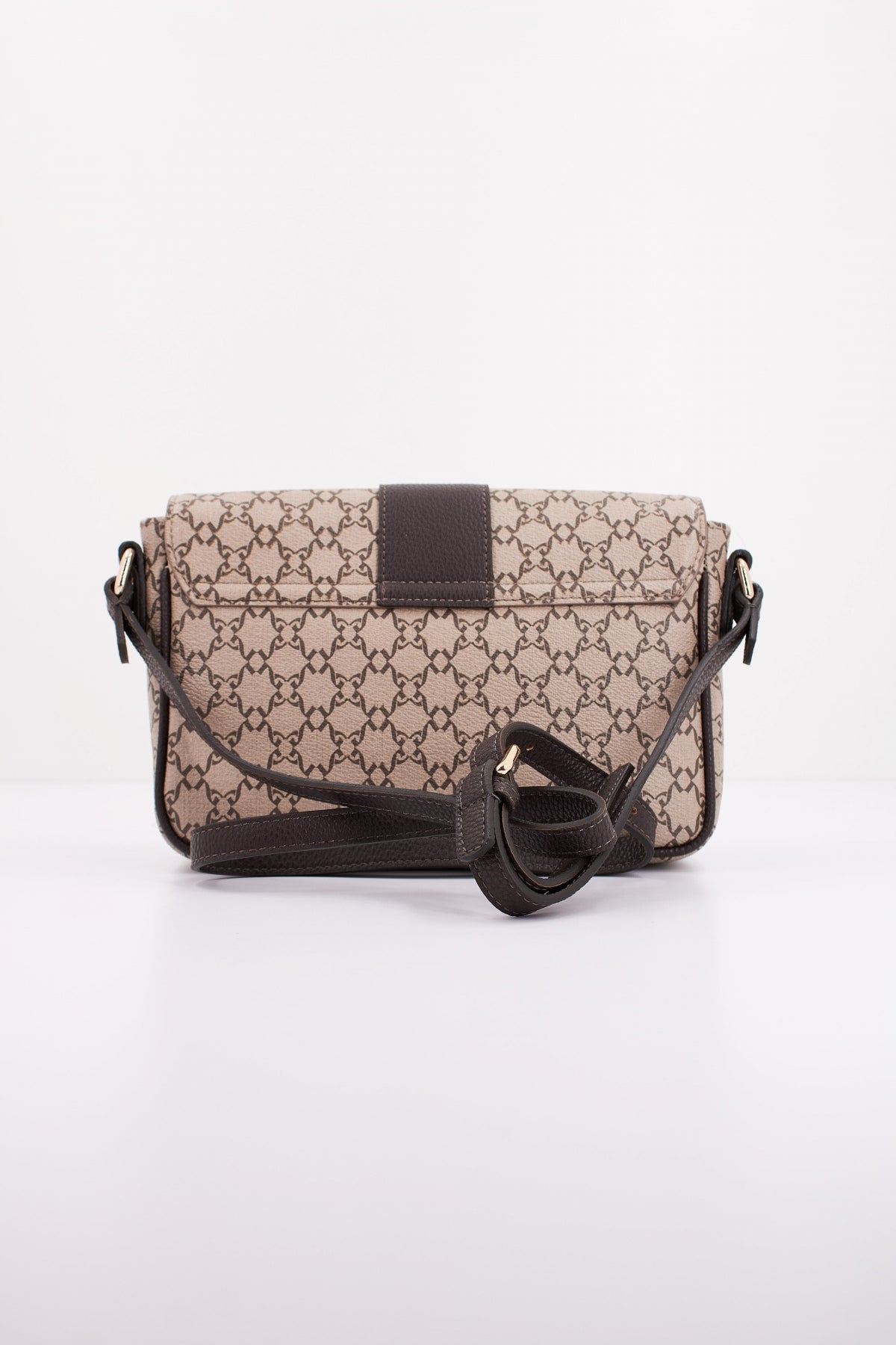 NERO GIARDINI ID  en color   (3)