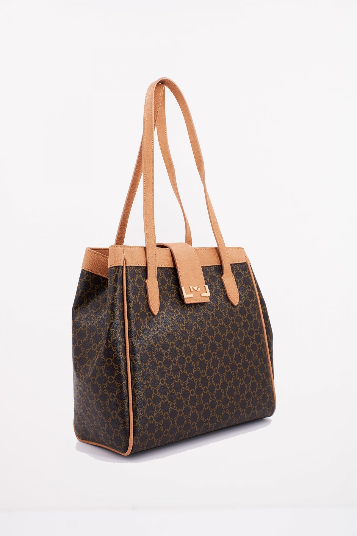 NERO GIARDINI ID en color   (2)