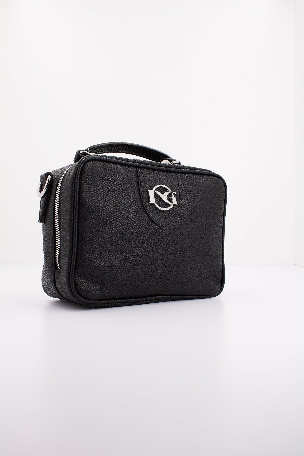 NERO GIARDINI ID en color   (2)