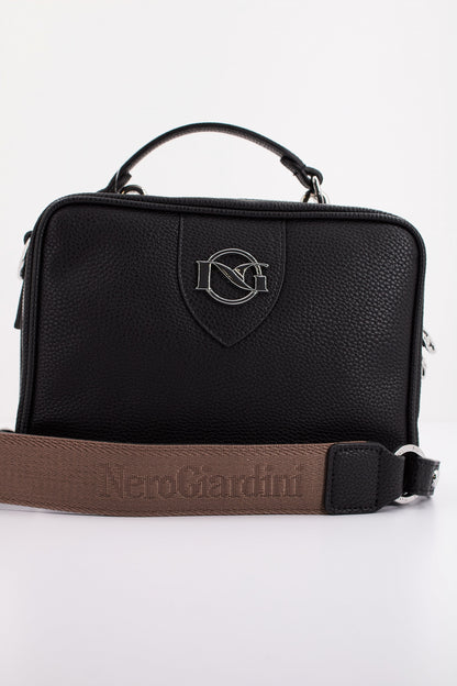 NERO GIARDINI ID en color   (4)